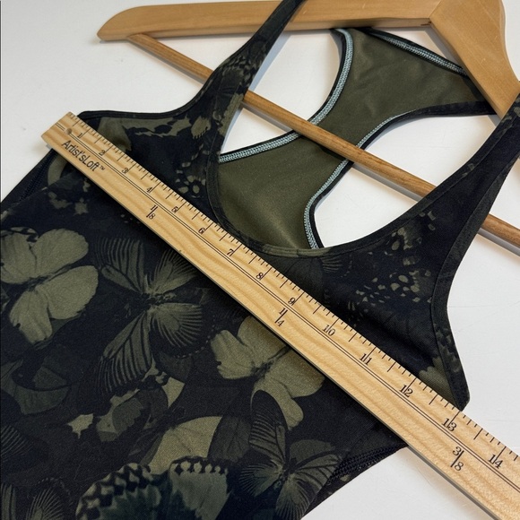 Lululemon Cool Racerback Biggie So Fly Butterfly Fatigue Green Black Size 2 - Picture 5 of 7